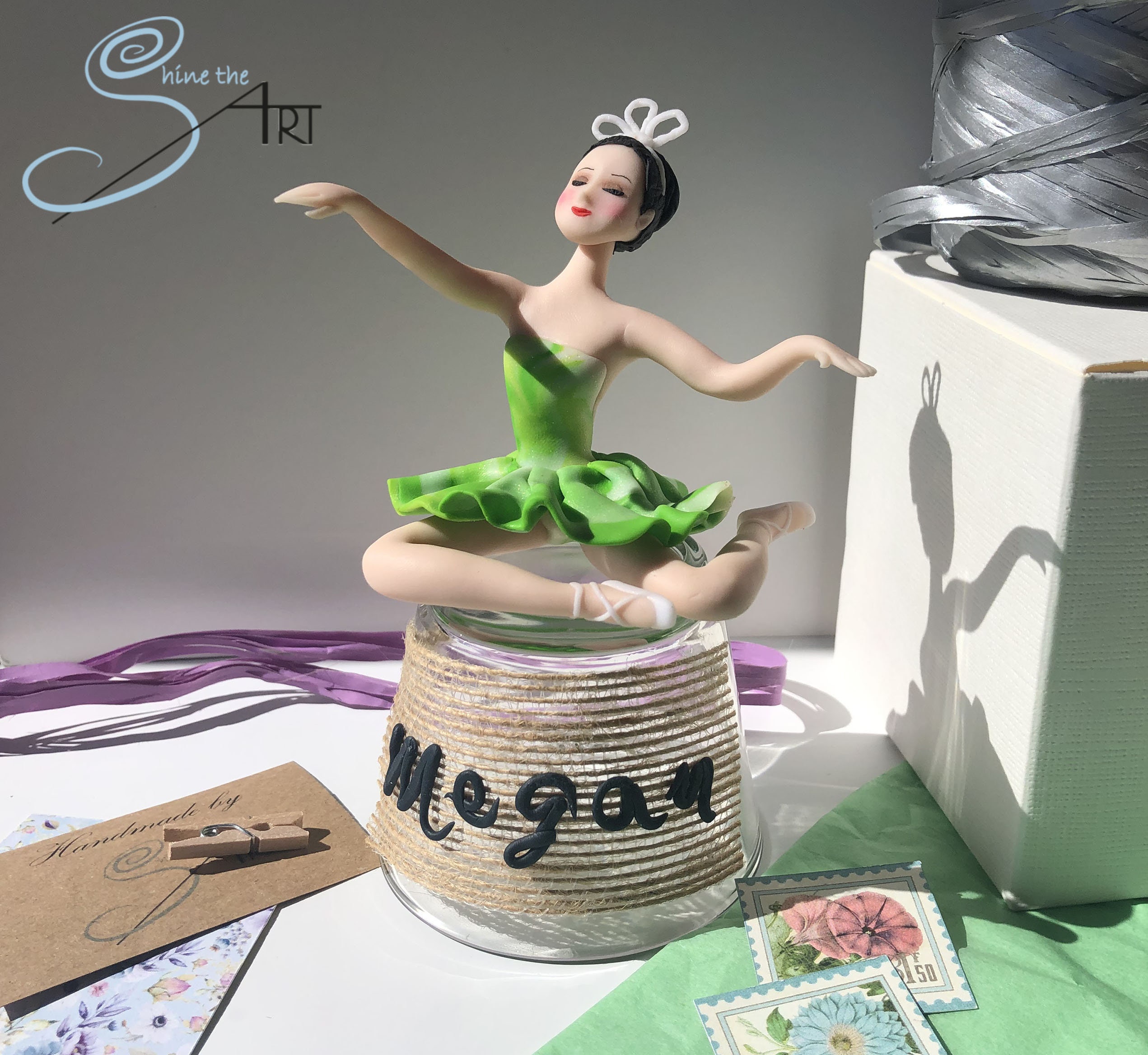 Bailarina Ballet Para Decorar MDF Fantasias Miguel Figura Decorativa  31X13X7 cm Mylin 1 pz : : Hogar y Cocina