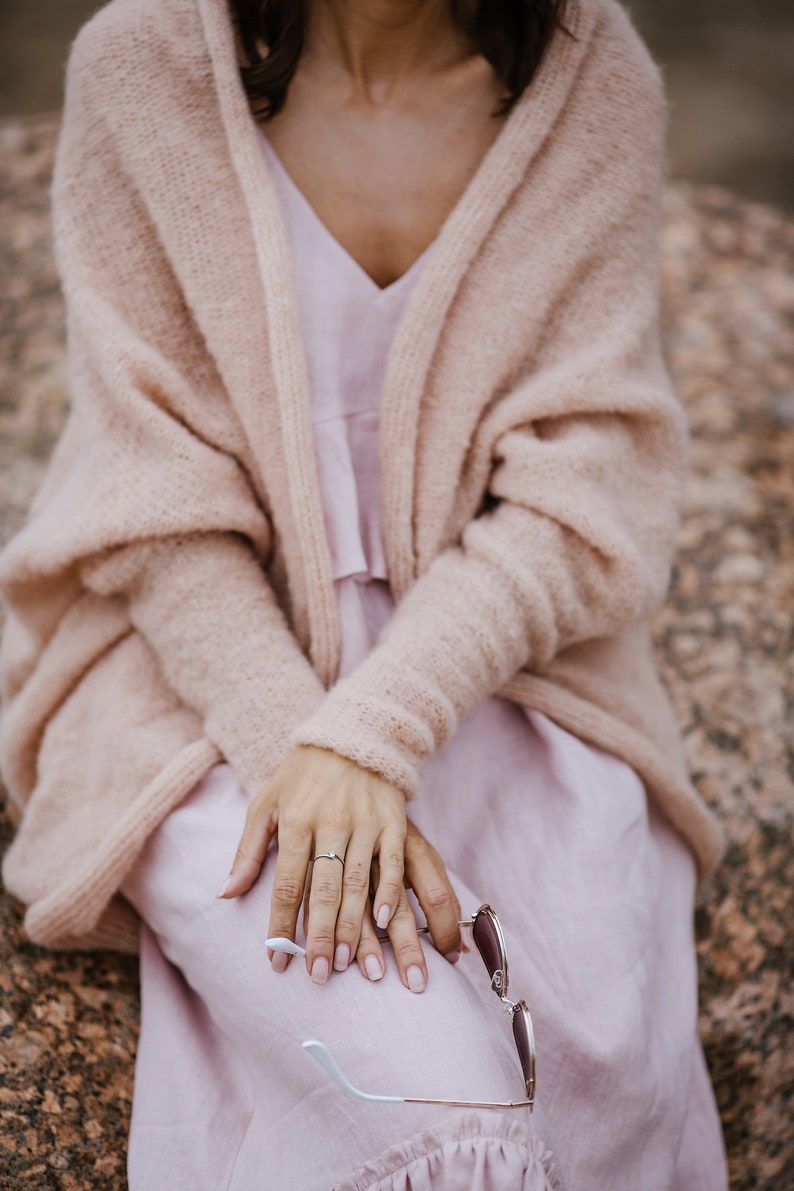 Pink sand alpaca silk cardigan, wedding pink silk mohair jacket, bridal alpaca silk pullover, wedding accessories, soft alpaca bridal shrug imagem 3