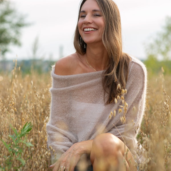 Maglione di seta mohair beige chiaro, pullover di seta mohair, maglione, maglione da sposa morbido, pullover lavorato a maglia, poncho di mohair, poncho di seta mohair