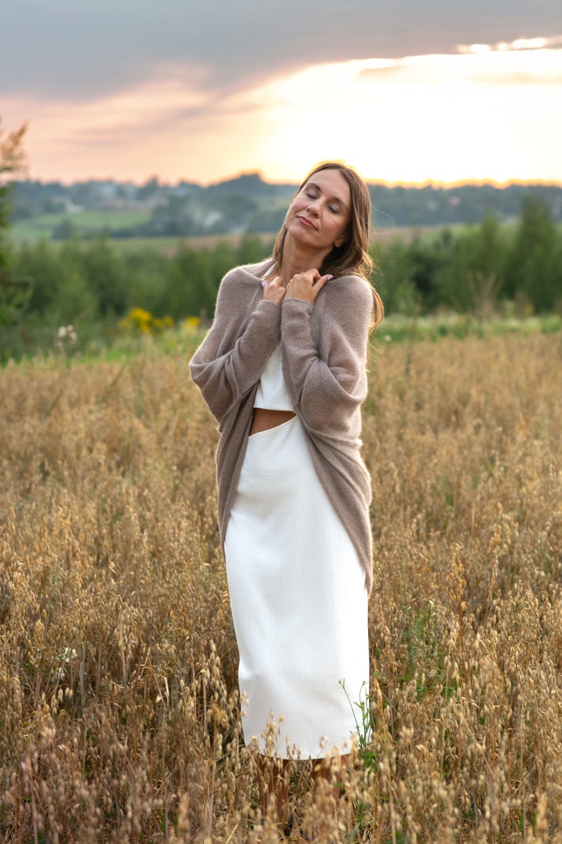 Mohair Strickjacke, Brautstrickjacke, Hochzeit Pullover, Mohair Pullover, Beige Strickjacke, Beige Pullover, Strickpullover, weiche Strickjacke, Mohair Cape Bild 6