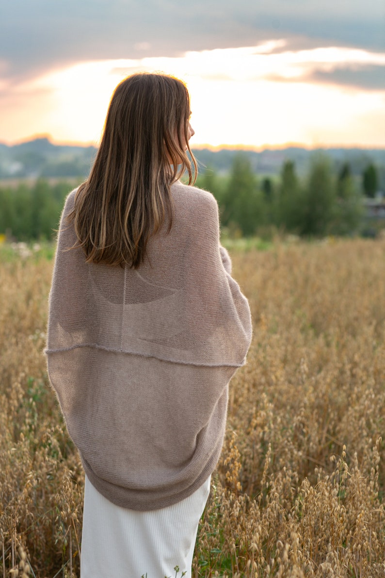 Mohair Strickjacke, Brautstrickjacke, Hochzeit Pullover, Mohair Pullover, Beige Strickjacke, Beige Pullover, Strickpullover, weiche Strickjacke, Mohair Cape Bild 3