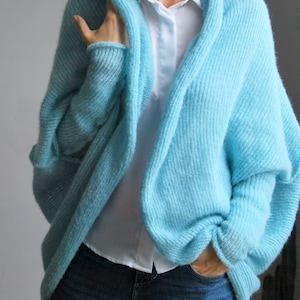 Cardigan en soie d'alpaga vert d'eau clair, cardigan bleu en soie d'alpaga surdimensionné, pull en soie d'alpaga doux et chaud, pull en soie d'alpaga doux de mariée image 5