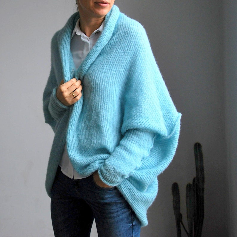 Cardigan en soie d'alpaga vert d'eau clair, cardigan bleu en soie d'alpaga surdimensionné, pull en soie d'alpaga doux et chaud, pull en soie d'alpaga doux de mariée image 1