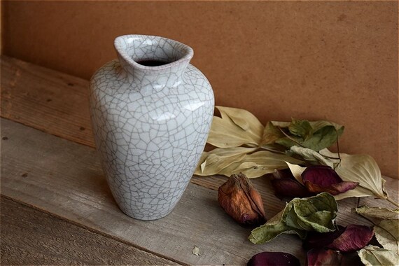 Vintage Murano Sommerso Amethyst Purple Venetian Glass Table Vase Ruffled Edge Bud Swung Vase European Italy Pottery Art Deco Mouthblown
