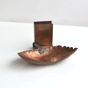 Vintage koperen metalen asbak halverwege de eeuw heren cadeau industrieel restaurant pub bar ovale Tobacciana sigarettenhouder sigaar asbak