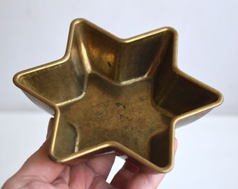 Vintage Messing Sternförmige Schmuck Trinket Ring Gericht Schüssel Teller Tablett Aschenbecher Angebot Platte Altar Stück Münze Catcher Bronze indische Kunst
