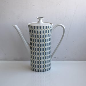 Vintage 1.2 L Scherzer Bavaria Germany Porcelain White Purple Teapot Tea Pot Ceramic MCM Kitchen Pottery European Kitchenware