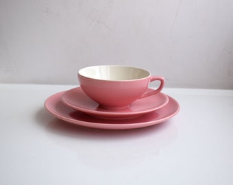 Vintage Melitta Friesland Pastel Rosa Blanco Porcelana Té Trío Taza Platillo Pastel Plato Café MCM Cerámica Alemania Europea