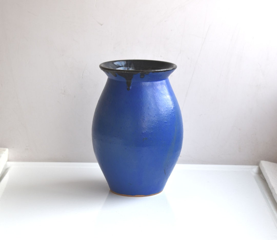 Vintage 8" Blue Glazed Ceramic Vase Studio Art Pottery Clay Pot Vase ...