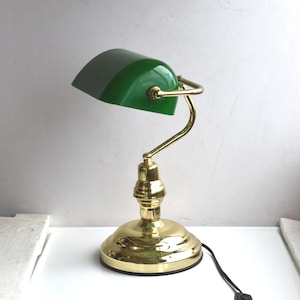 Vintage Solid Brass Bankers Lamp Art Deco Office Desktop Green Glass Shade Library University Classic Nightstand Lights Stand Night Lighting