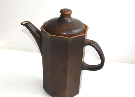 ヴィンテージ 1.2 L フェウエルクローネ シュタインツァイク ブラウン