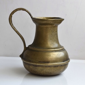 Vintage Brass Pitcher Jug Vase Handled Vase Metal MCM Pottery Antique Art Deco Farmhouse Storage Bronze Art European Cottage Core Decor