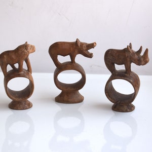 Vintage Set of 3 Napkin Rings Holder Wooden African Animal Hand Carved Hippopotamus Rhinoceros Figurine Serving Decor Table MCM