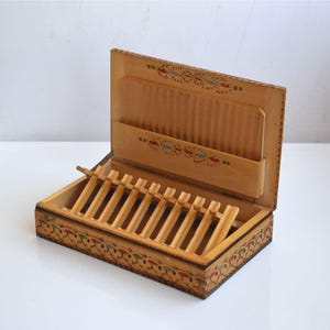 Wooden Cigarette Box, Vintage 1970s Cigarette Organizer, Handmade Hand Painted Pyrography Box, Gift for Smokers, Vintage Tobacciana Gift
