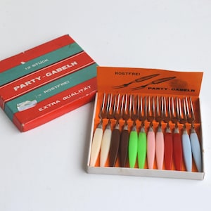 Vintage Set of 12 Fruit Fork Cocktail Stainless Steel Plastic Rostfrei Germany Giftcraft Family Gift Coloured handle Hors d’oeuvre forks