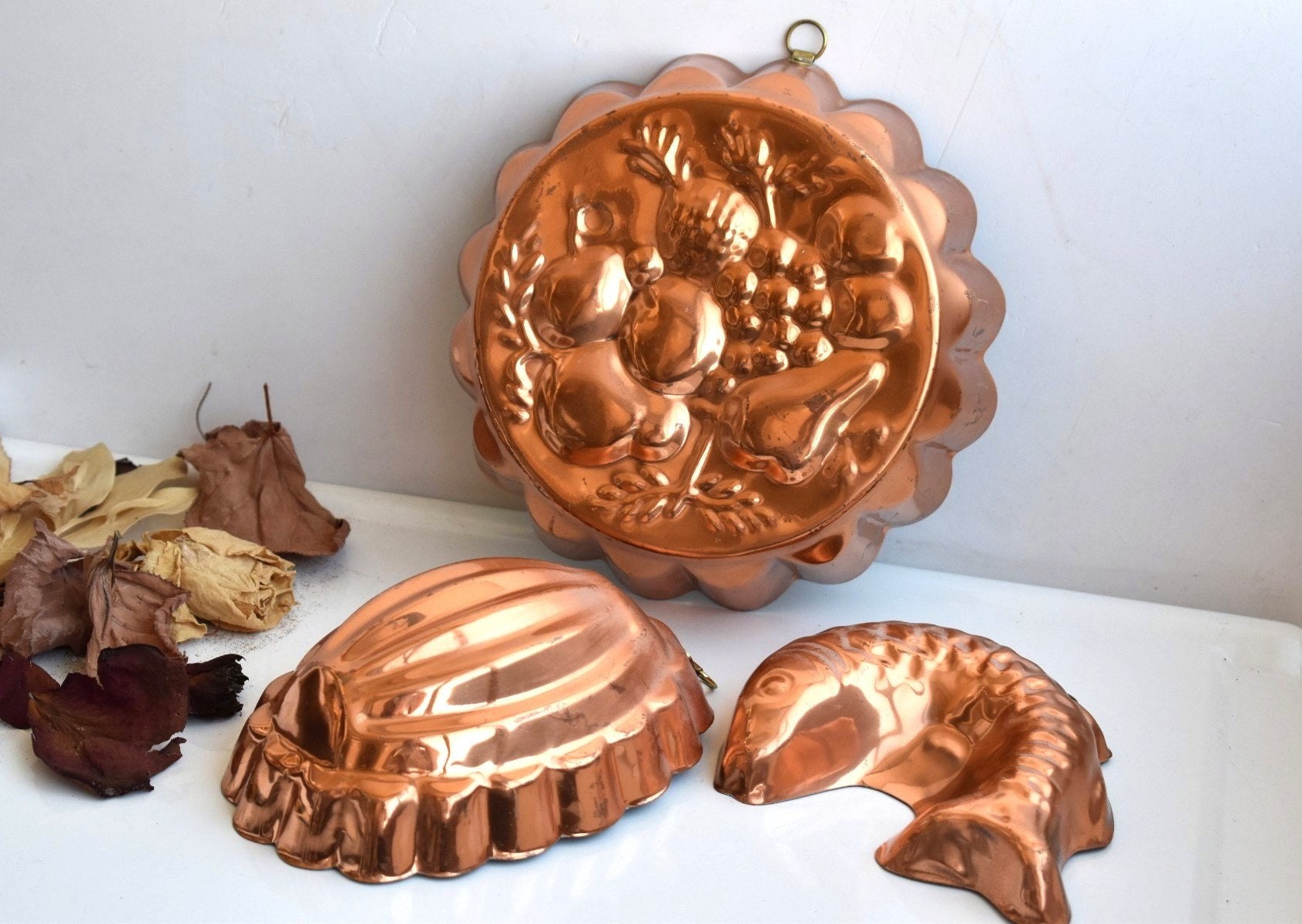 A Vintage Copper Cake or Fruit Dessert Jell-O Mold or Wall Decoration An Aluminum Copper Fruit Mold Can Also Be Used as a Cake Pan