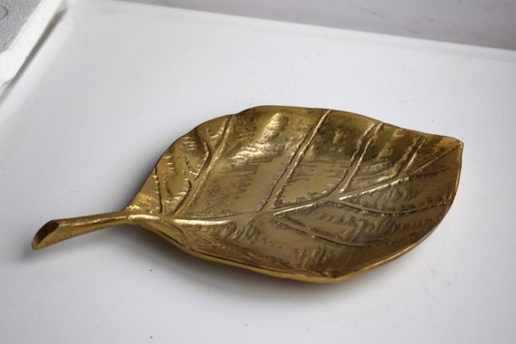 Vintage 12" Brass Leaf Fruit Bowl Plate Jewelry G… - image 2