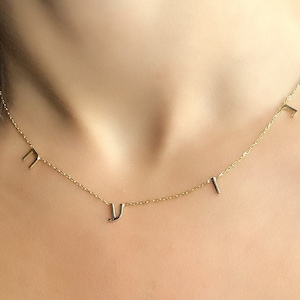 Collier prénom hébreu en argent sterling, bijoux israélites hébreu, collier à breloques hébreu, cadeau de Hanoucca, collier initiale hébreu, cadeaux pour maman