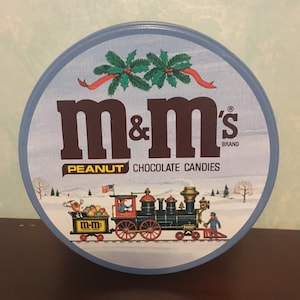 m&m&#39;s Holiday Train tin, Peanut Chocolate Candies