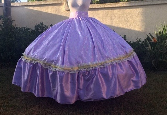 Costume clearance hoop skirt