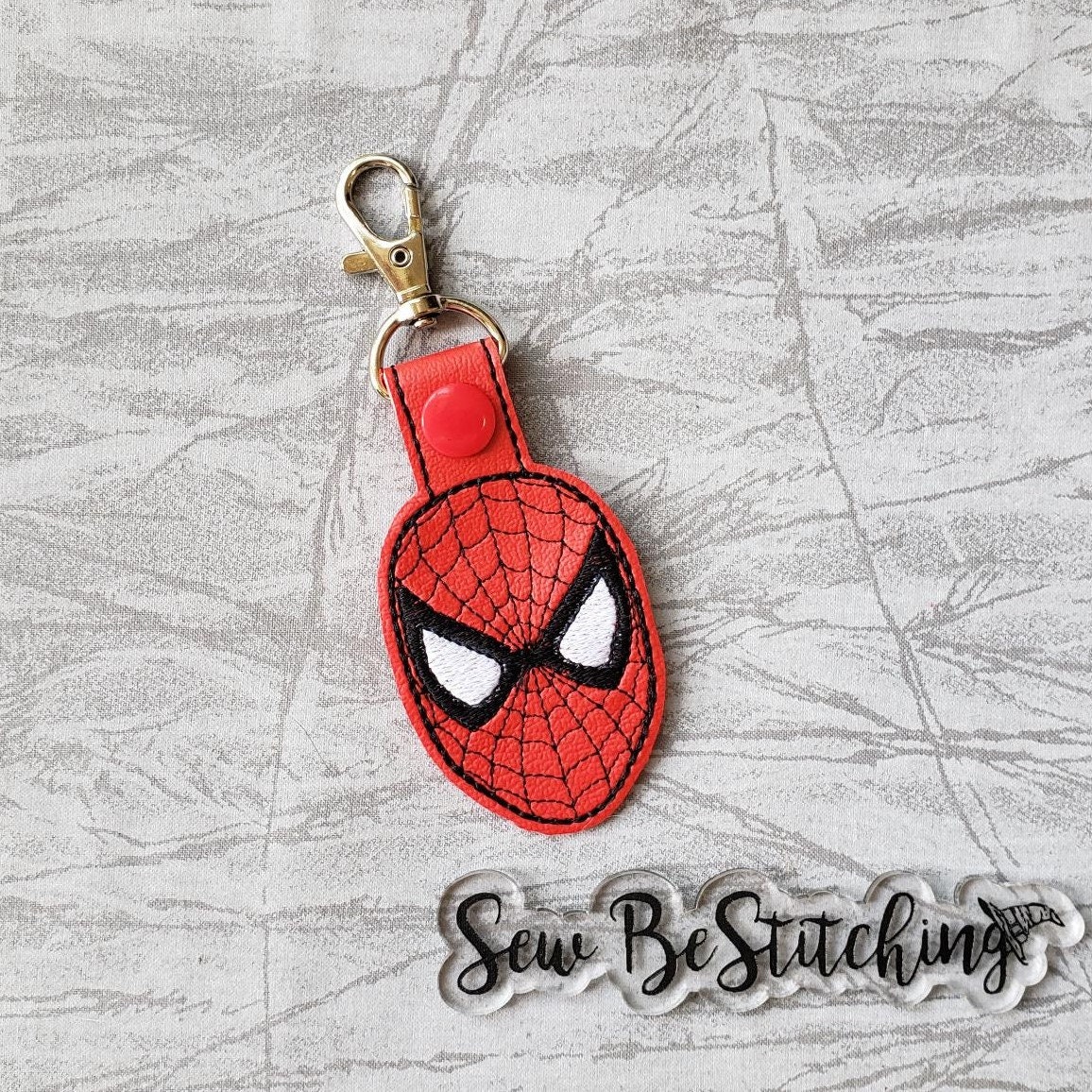  Marvel Spider-Man Kawaii Soft Touch PVC Key Holder : Clothing,  Shoes & Jewelry