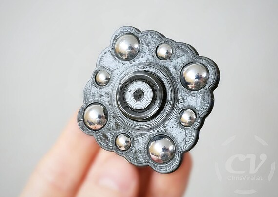 illuminati fidget spinner