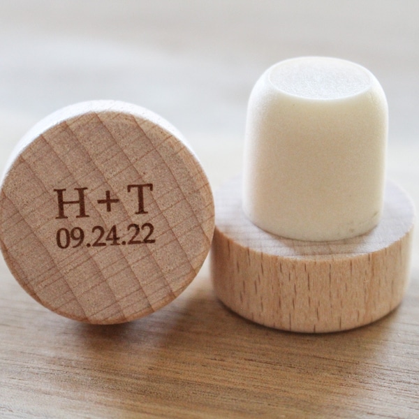 Custom Wine Corks | Custom Wood Wine Cork | Wine Corks | Wine Stoppers | Custom Wine Stopper | Bridal Shower Gift | Wedding Favors | Cork