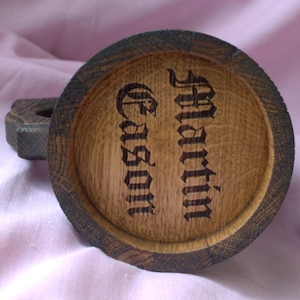Caneca de madeira personalizada 0,7 l (23 oz) Presentes para homens Presente de casamento Cerveja Caneca de madeira Pronto para enviar caneca personalizada imagem 7