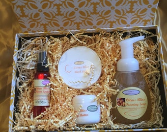 Body and Bath Gift Boxes