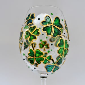 St. patrick's day gifts Hand painted wine glasses Shamrock glasses