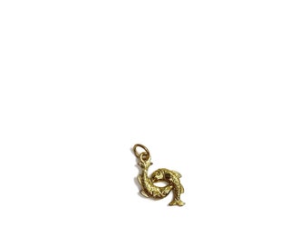 Vintage 1970's Gold Tone Pisces Fish Zodiac Astrology Symbol Small Dainty Pendant Charm
