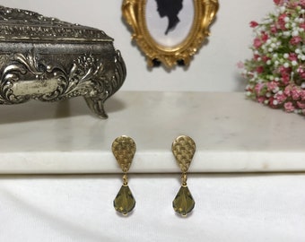 Handmade Art Deco Style Gold Plated Teardrop Fan Scallop Pattern Olive Green Crystal Faceted Droplet Dangle Drop Studs Earrings