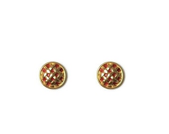 Vintage 1970's Gold Red Basketweave Checkered Woven Basket Lattice Dome Medium Studs Earrings