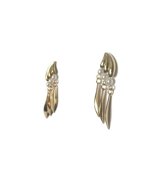 ピアス LAZY DAWN antique piece earring Vintage 1980's Gold White Faux Pearl Curved Ridged Fan
