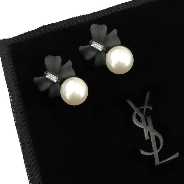 Black White Faux Pearl Clear Rhinestone Ribbon Bow Round Circle Chic Classic Monochrome Medium Studs Earrings