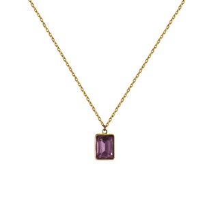 Colar vintage dos anos 80 com pingente retangular e cristal Swarovski roxo claro banhado a ouro