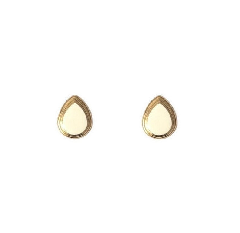 Vintage 1970/'s Gold Tone White Nautical Teardrop Medium Flat Retro Lightweight Studs Earrings