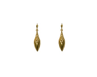 Gold Plated Alloy Lightweight Diagonal Ridged Dangle Drop Scalloped Sunburst Lever Back Hook Earrings