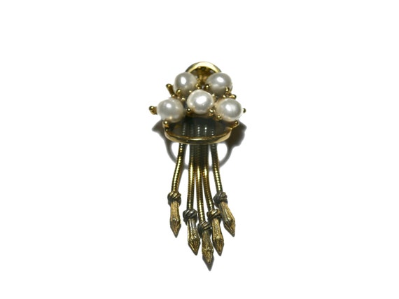 Vintage 1950's Oxidised Gold White Faux Pearl Bou… - image 1