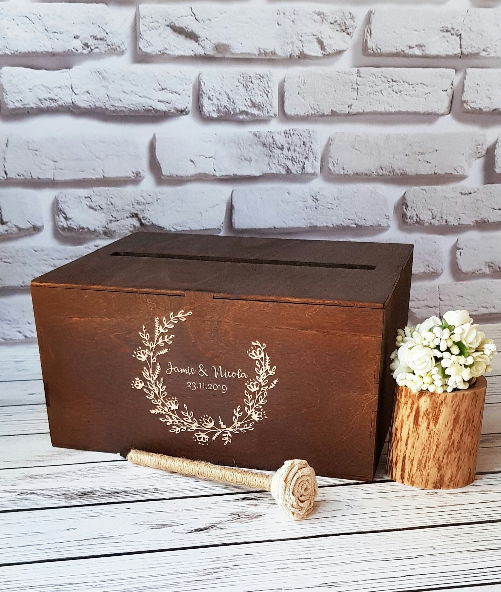 A&M Wooden Wedding Card Box with Lock and Arched Small Sign CABA002