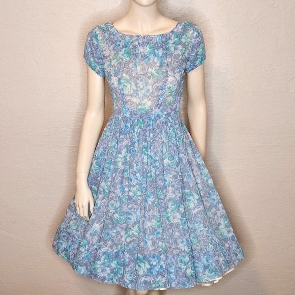 Coming Up Roses - Vintage 1950s 50s Blue, Aqua and Lilac Fit and Flare Day Dress - Circle Skirt - 1950s 50s Day Dress - Swing Dress - W25”
