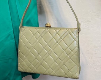 Minted Memories - Vintage 1960s 60s Green Leather Purse Handbag - Sage Green 1960s Calfskin Quilted Handbag - Kisslock Quilted Leather Bag