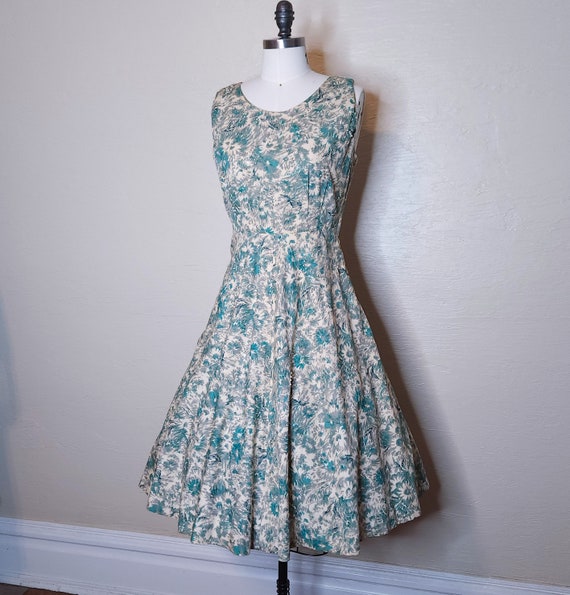 Femme Fatale in Floral - 1950s Teal Floral Print … - image 8