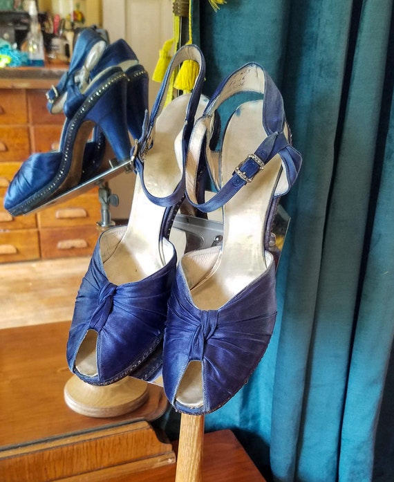 1930s Satin Shoes - 30s Evening Sandals - 1930s S… - image 2
