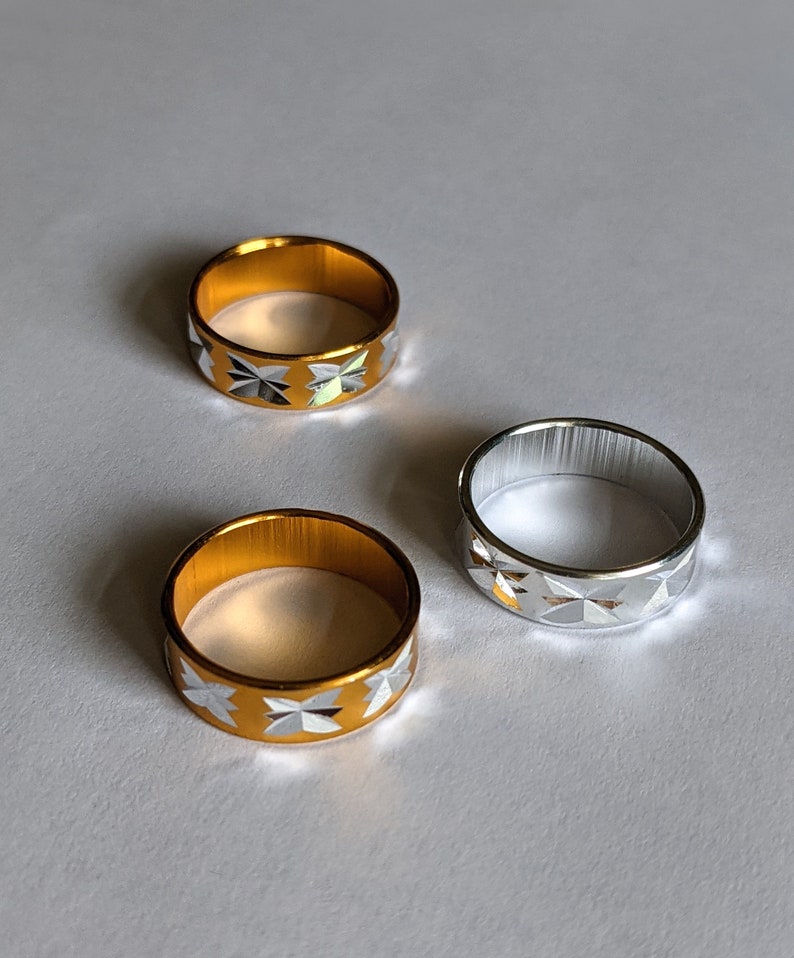 Breakfast at Tiffanys Classic Cracker Jack Rings in 2 Colors Etsy