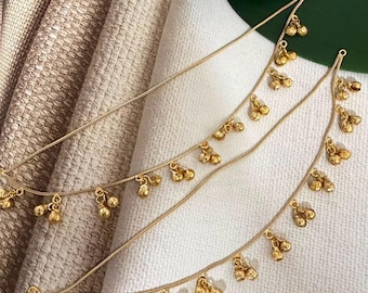 Elegant Gold Sahara Headpiece with Delicate Chain and Dangling Bead Accents