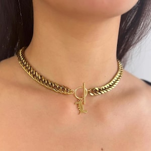 Colar com pingente de letra, gargantilha com corrente grossa dourada, aço inoxidável banhado a ouro 18K, presentes para ela, presente personalizado, gargantilha com corrente grossa dourada