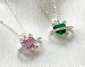 Silver Orbiting Heart Necklace/ Dainty Silver Chain with Heart Pendant / Pink Heart/ Emerald Heart/ Valentine's Day Gift/ Gifts for Her