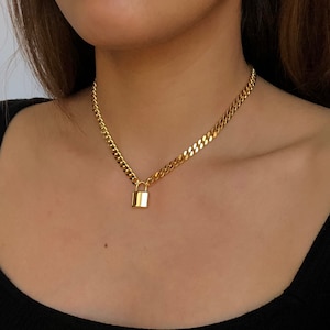 PadLock Chain Necklace / 18K Gold Plated Choker / Gold Lock Necklaces / Curb Chain / Gold Layered Chains / Gold Lock CharmAdjustable