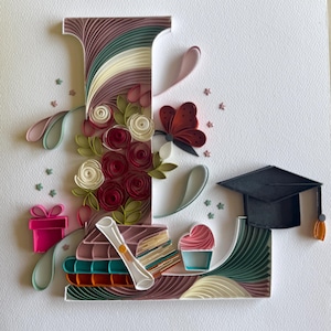 Biglietto di auguri di laurea personalizzato con quilling e busta con scatola. 8 x 8 pollici, biglietto per il giorno della laurea, biglietto per la celebrazione della laurea